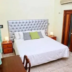 Aluge Hotel