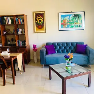 Habitacion Privada En La Zona Colonial Séjour chez l'habitant Saint-Domingue