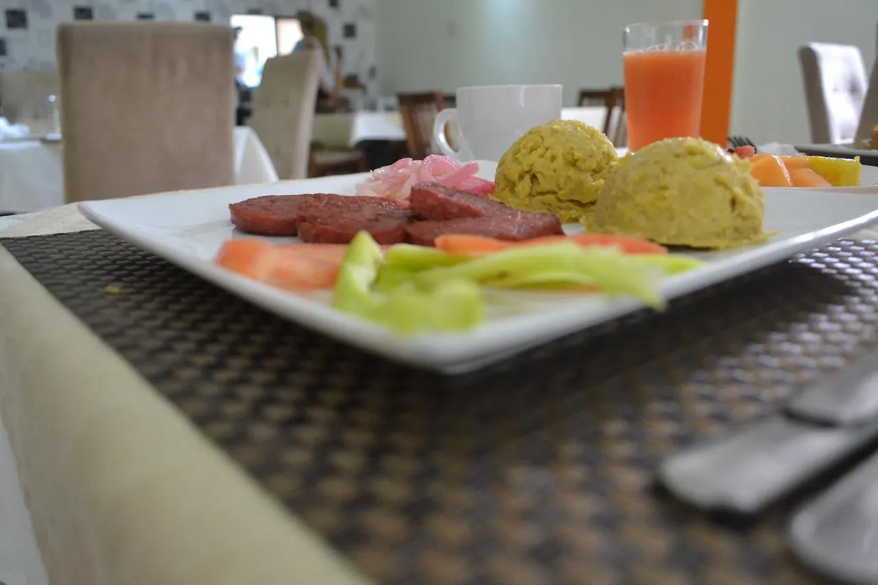 Hotel Renacer 산토도밍고